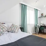 Ucieknij Do Luksusu: Wola Krakow