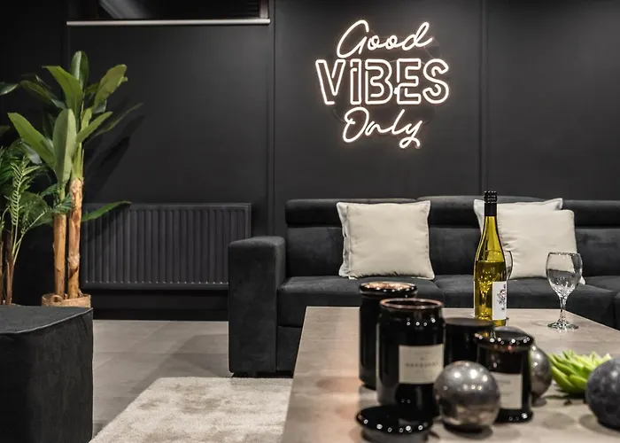 Ucieknij Do Luksusu: Wola * Krakkó