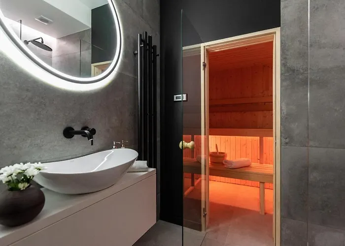 Ucieknij Do Luksusu: Wola Villa